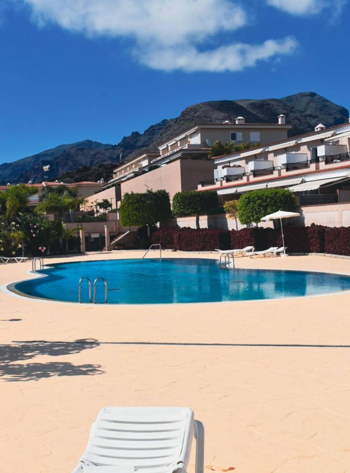 Arena Lodge - Los Gigantes Puerto de Santiago  Kültér fotó